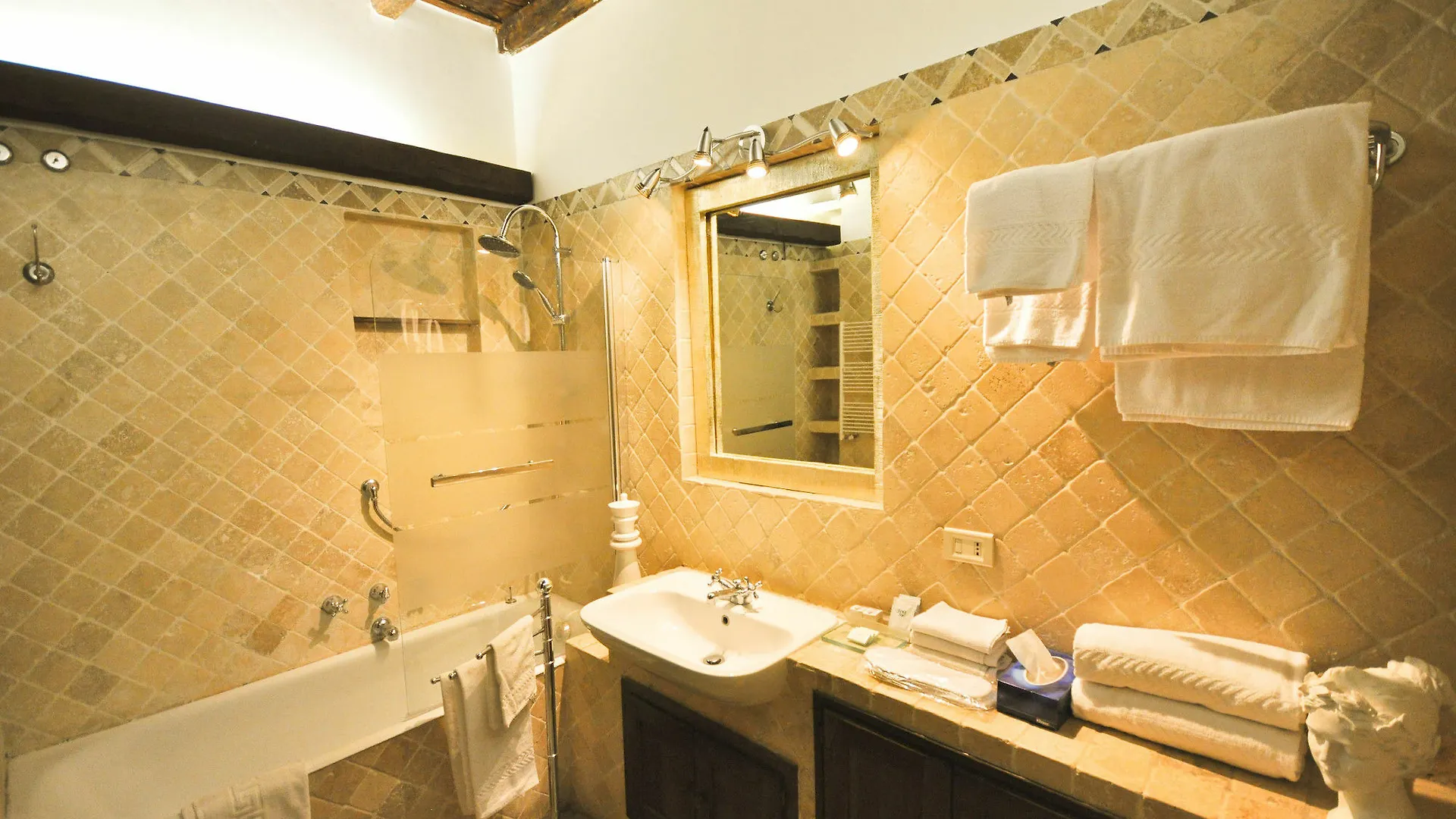 Holiday Apartment Rome - Spanish Steps Trevi Italy