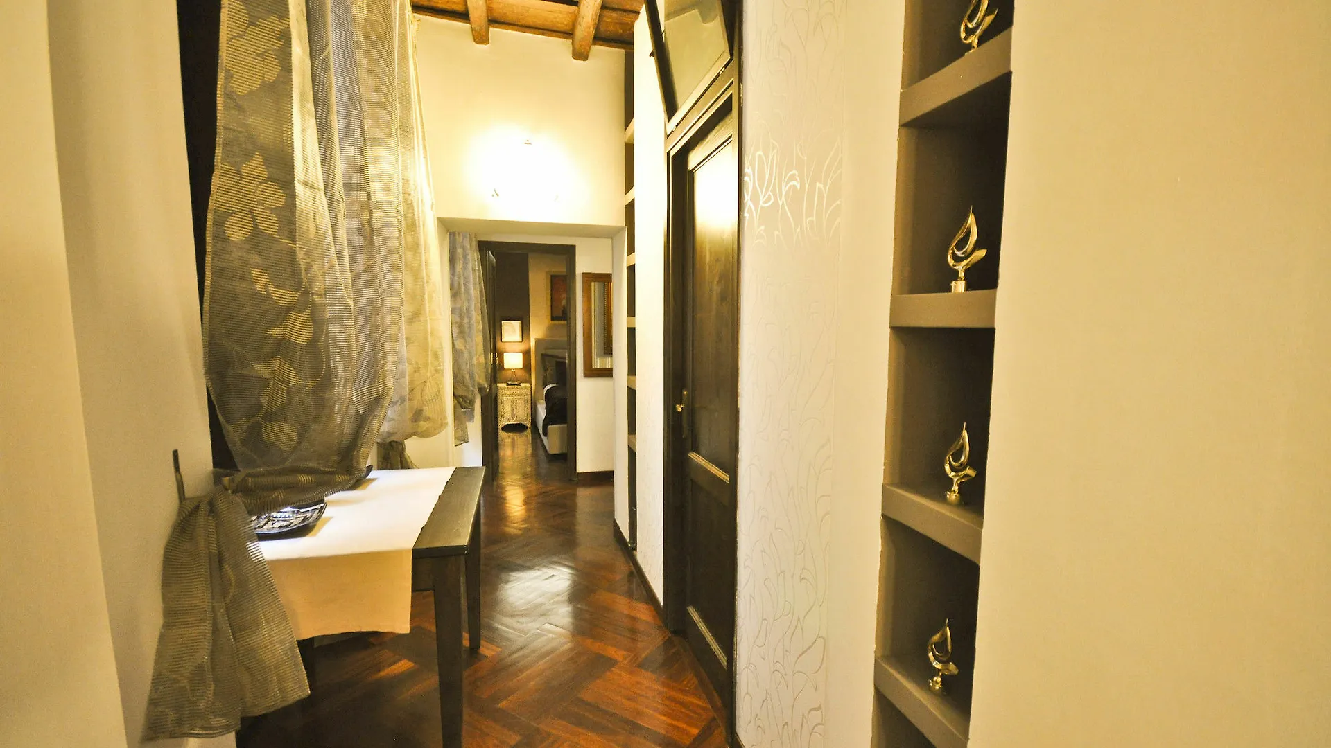 Holiday Apartment Rome - Spanish Steps Trevi 0*,